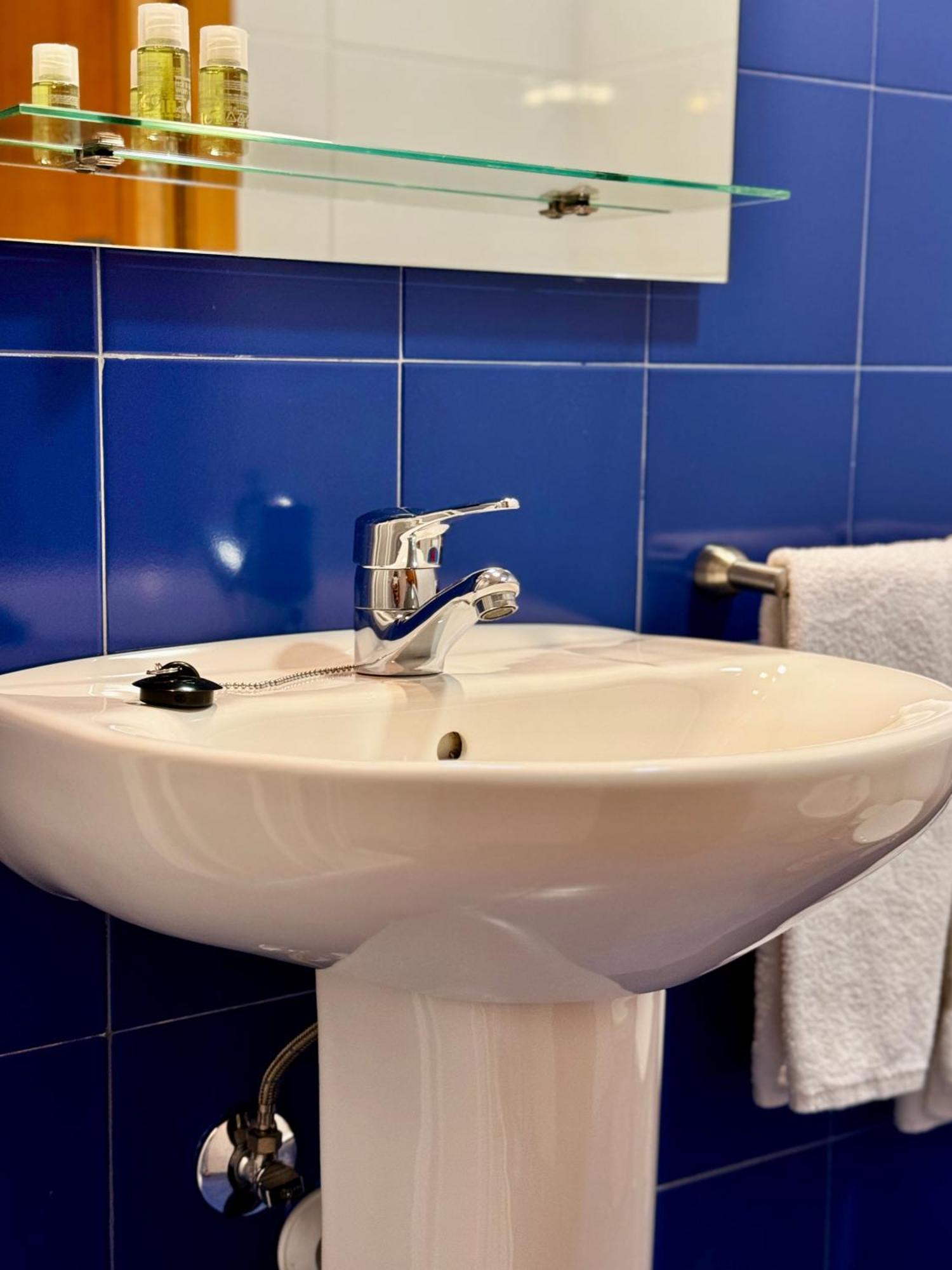 Hotel Residencia Mediterraneo 3*